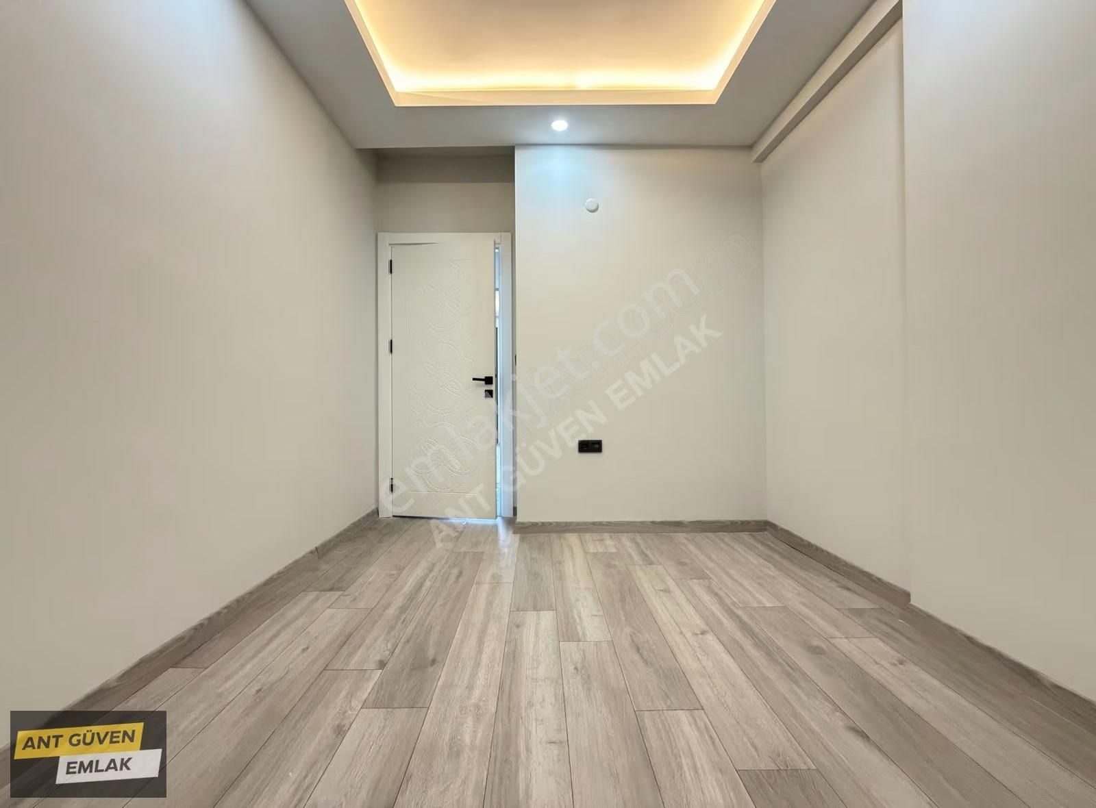 Akıllı Ev Sistemli Yerden Isıtmalı Giyotin Camlı 2+1 Lüks Arakat - Görsel 33