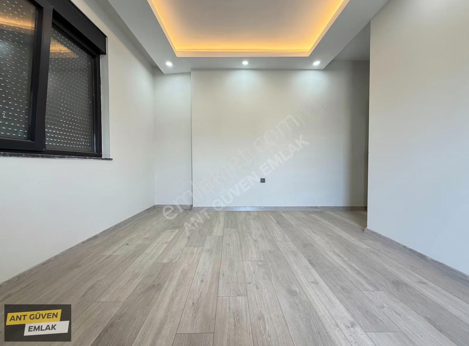 Akıllı Ev Sistemli Yerden Isıtmalı Giyotin Camlı 2+1 Lüks Arakat - Görsel 25