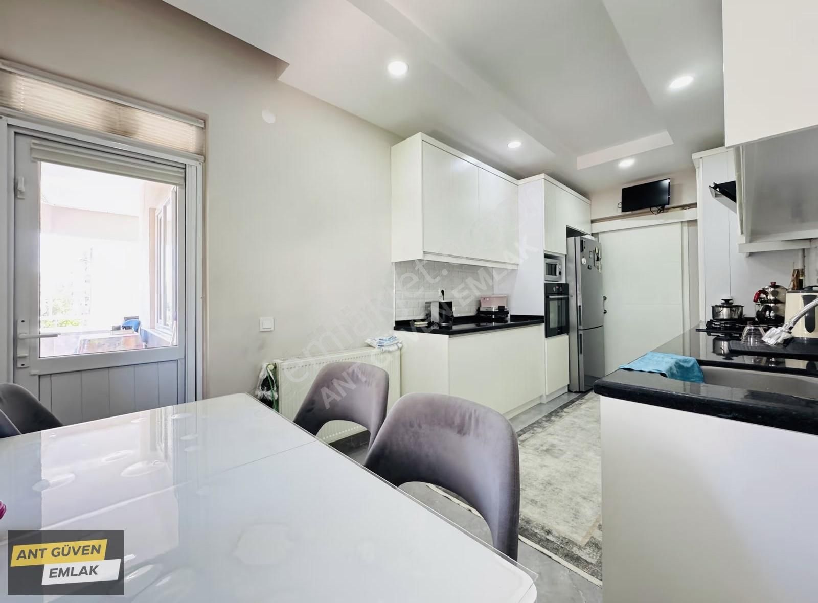 Lüx Tadilatlı Site İçinde 3+1 Doğalgazlı Asansörlü 160m² Arakat - Görsel 32