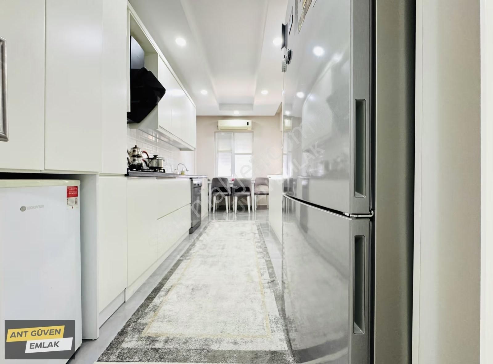 Lüx Tadilatlı Site İçinde 3+1 Doğalgazlı Asansörlü 160m² Arakat