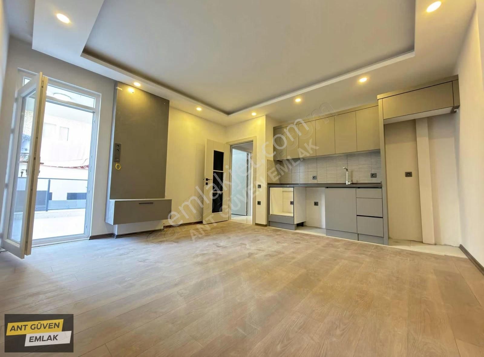 Öz Karadeniz Fırın Arkası Ara Kat Kalan Son 2+1 Daire