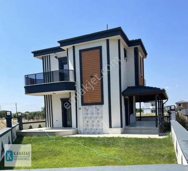 Altınova Sahilde 4 Cepheli Satılık 3+1 Müstakil Sıfır Villa - Görsel 12