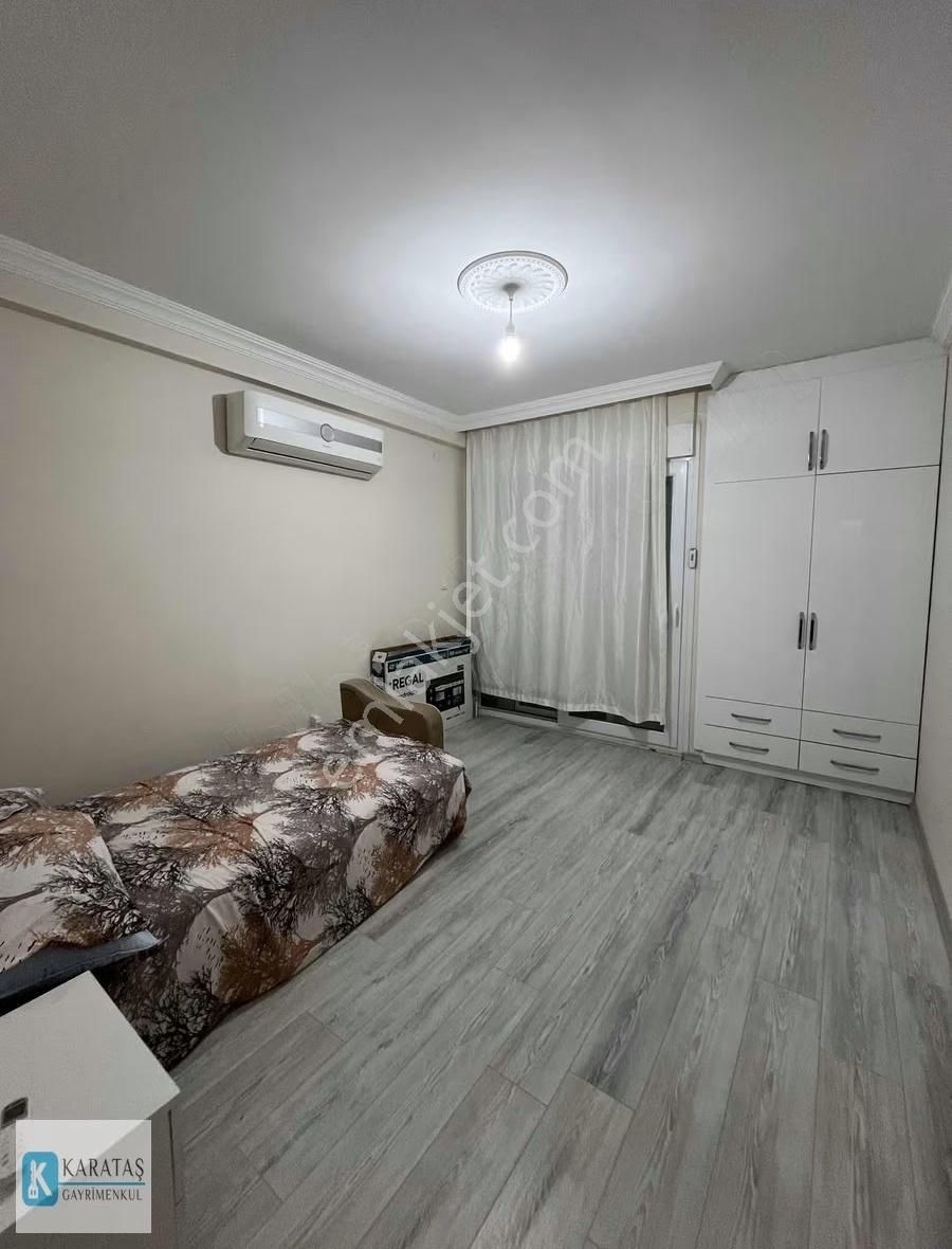 Sarımsaklı'da Denize Sıfır Tamamen Yenilenmiş 2+1 - Görsel 30