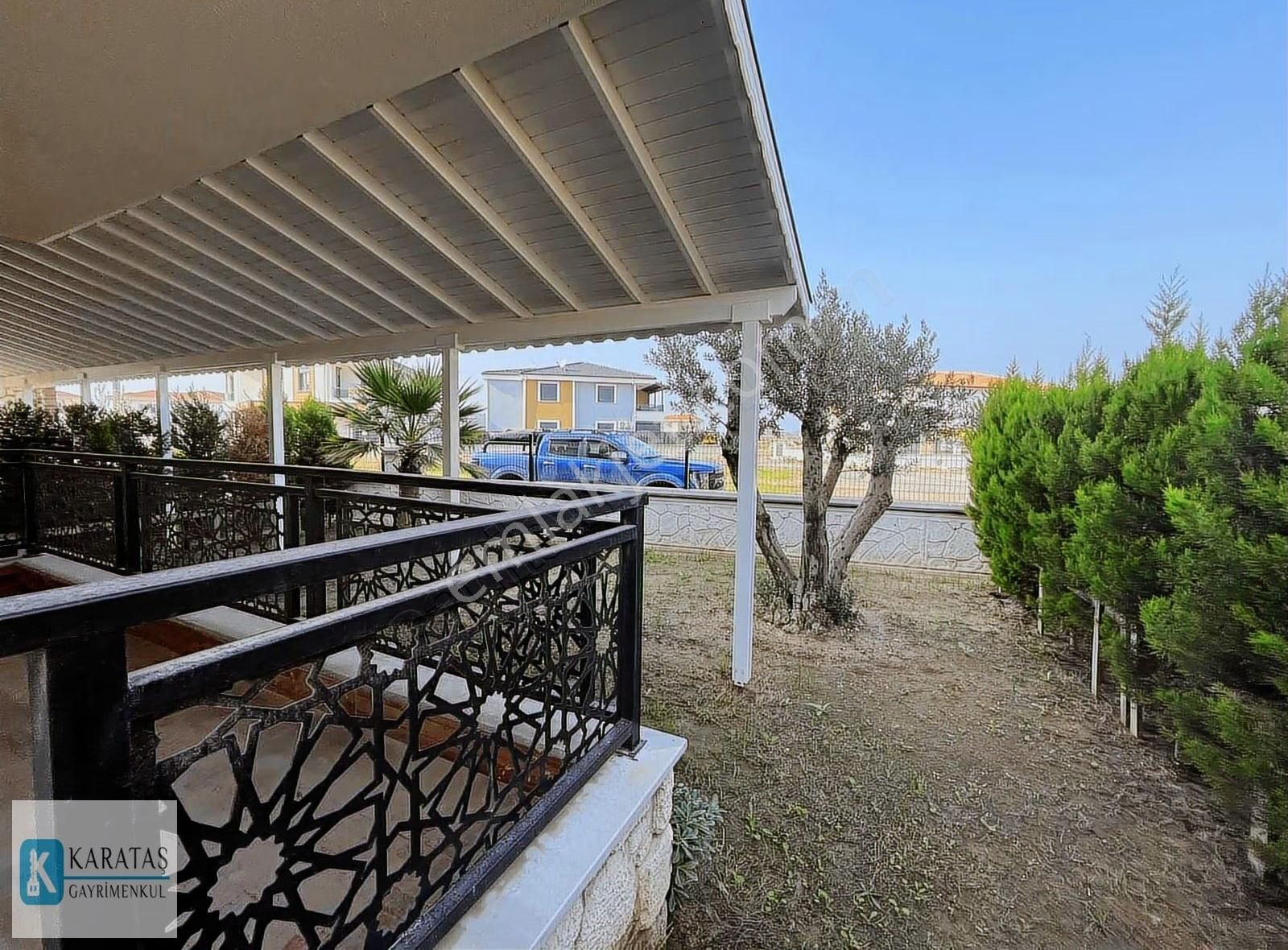 Küçükköy'de Havuzlu Sitede Özel Bahçeli 1+1 Daire - Görsel 29
