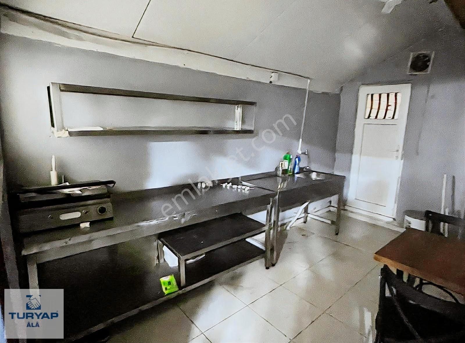 Sultangazi Uğurmumcu Da Hazır Yapılı Kiralık Dükkan - Görsel 27