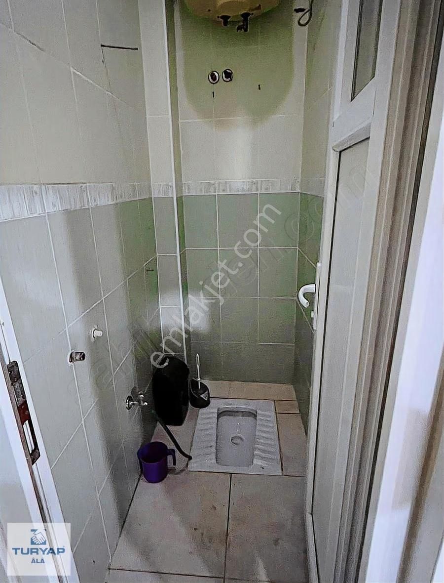 Sultangazi Uğurmumcu Da Hazır Yapılı Kiralık Dükkan - Görsel 4