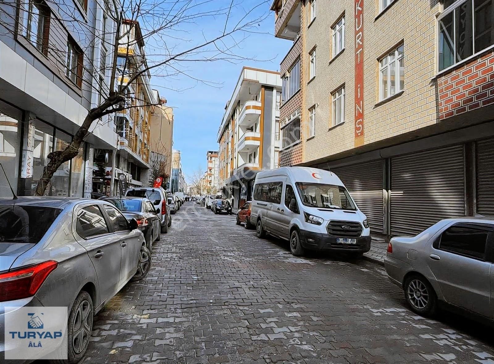 Sultangazi Uğurmumcu Da Hazır Yapılı Kiralık Dükkan - Görsel 2