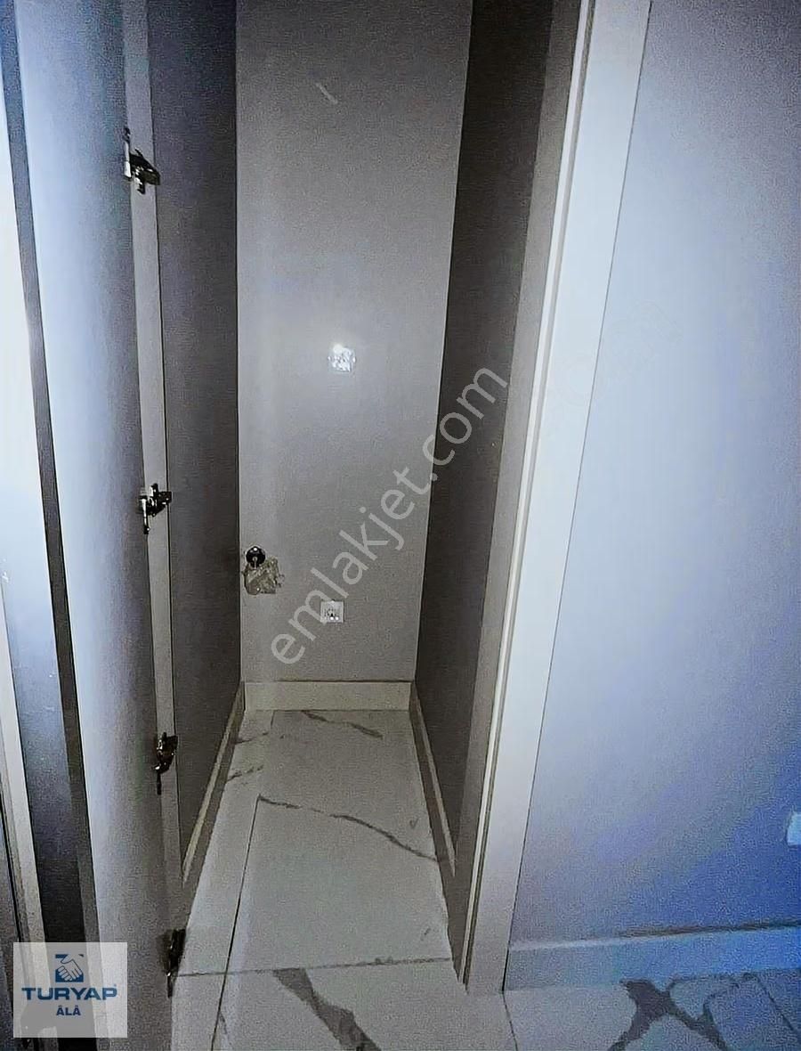 Kayaşehir Fuzul Avrasya Sitesin De Kiralık 2+1 Ara Kat Daire - Görsel 5