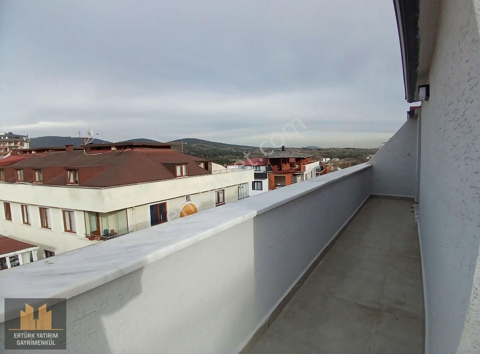 Merkez Mah170m2 Seyir Tepesi'nin Dibinde De 4+1 Manzaralı - Görsel 14