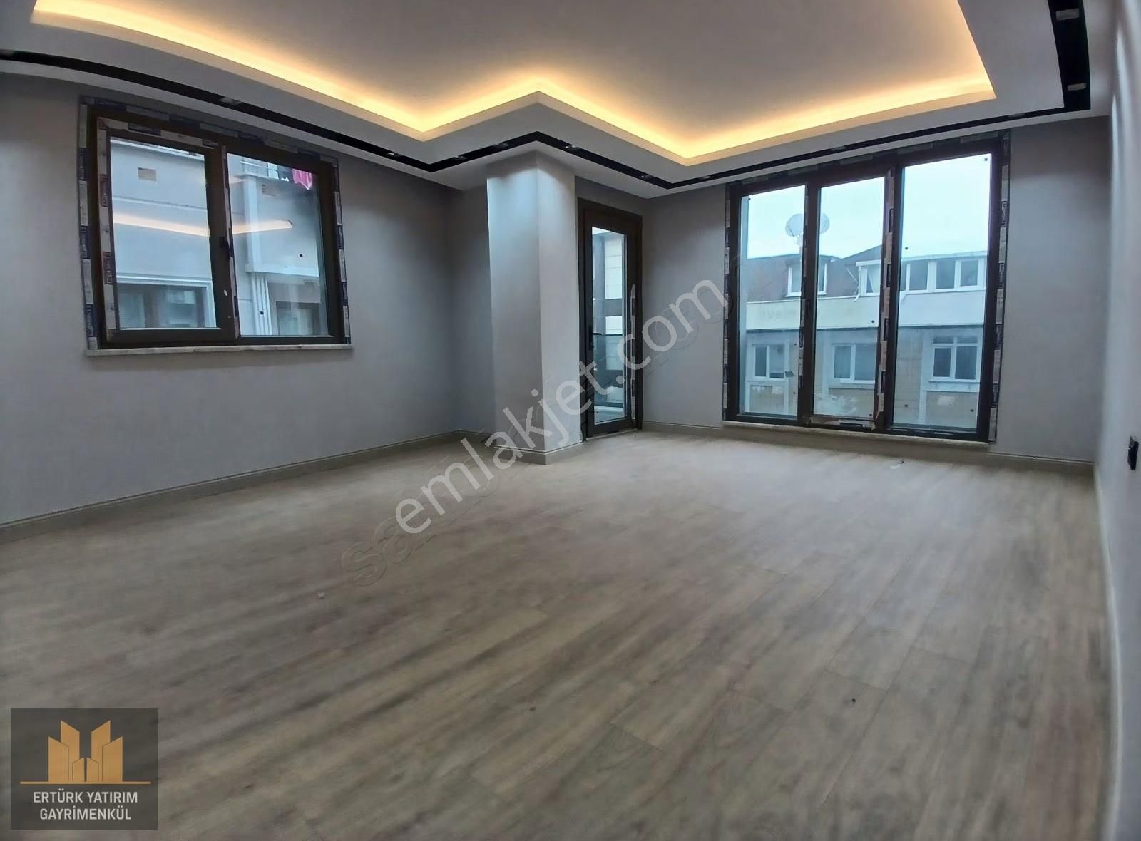 Merkez Mah170m2 Seyir Tepesi'nin Dibinde De 4+1 Manzaralı - Görsel 6