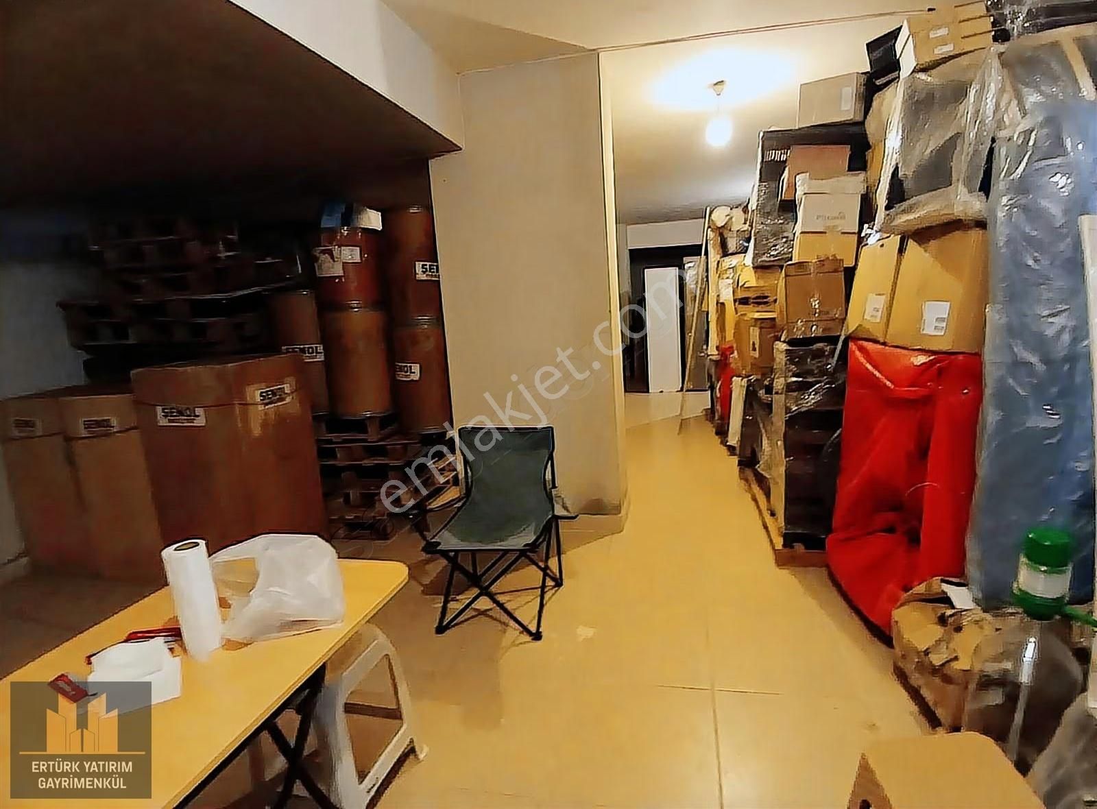 Metroya 500 Mi Mesafede 370m2 Depolu Dükkan - Görsel 3