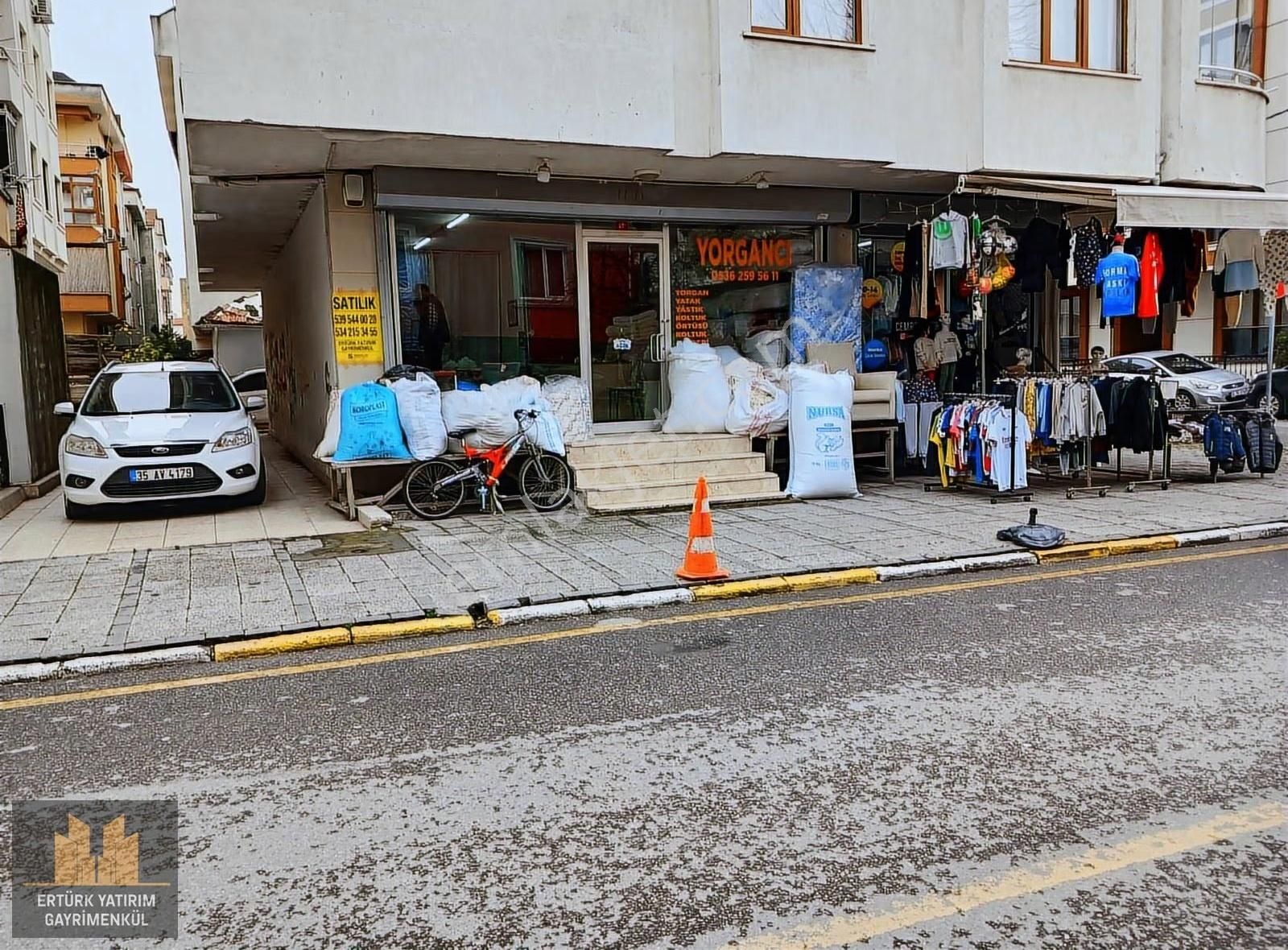 Metroya 500 Mi Mesafede 370m2 Depolu Dükkan