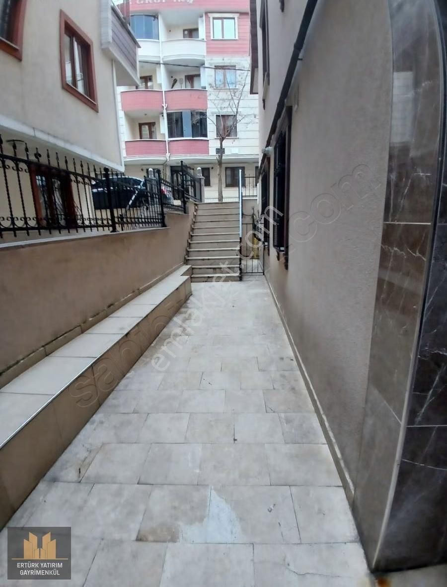 Metroya 400m2 1+1 50m2 Bahçe Katı - Görsel 25