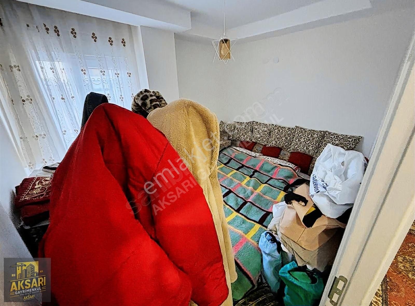 Aydoğmuş Mahallesinde 2+1 Açık Mutfaklı Geniş Balkonlu Satılık - Görsel 3