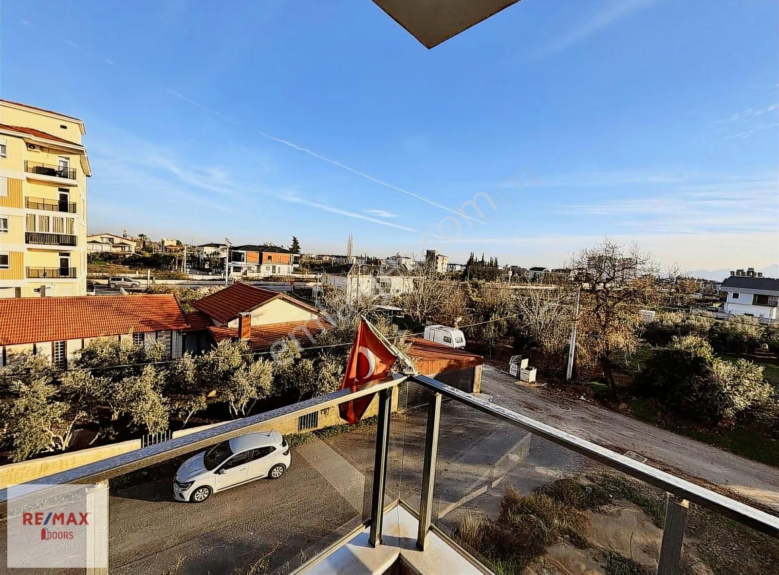 Döşemealtı Bahçeyaka Merkezi Konumda 3+1 Kiralık Daire - Görsel 13