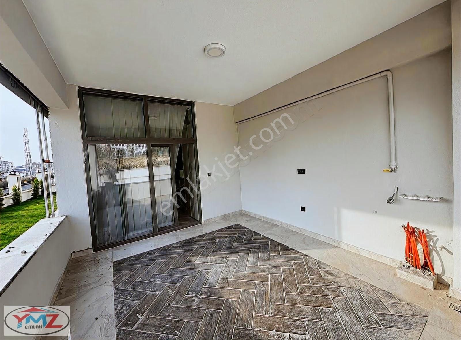 Ymz'den Karataş Merkez De 2.5+1 Kat Bahçeli Sıfır Daire - Görsel 5