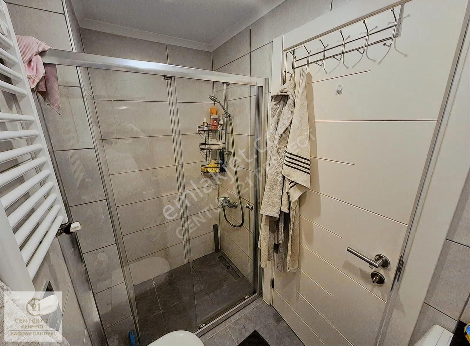 Yeni Binada Merkezi Lokasyon Ara Kat Kiralık 1+1 Daire - Görsel 21