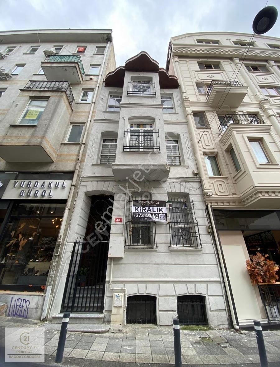 Komple Kiralık Tarihi Bina - Görsel 16