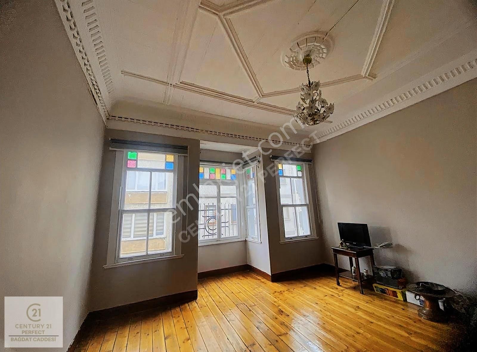 Komple Kiralık Tarihi Bina - Görsel 3