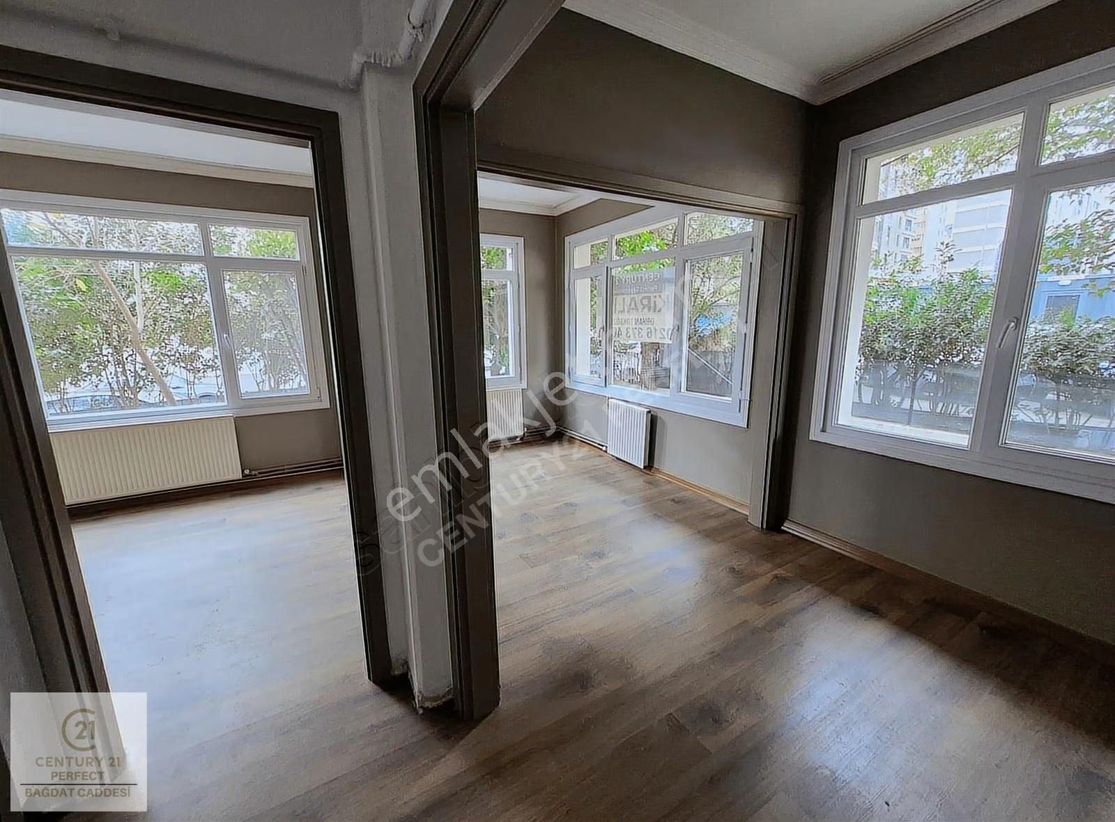 Caddeye 2. Bina Tan Sokakta Bakımlı Kiralık 2+1 İşyeri - Görsel 20