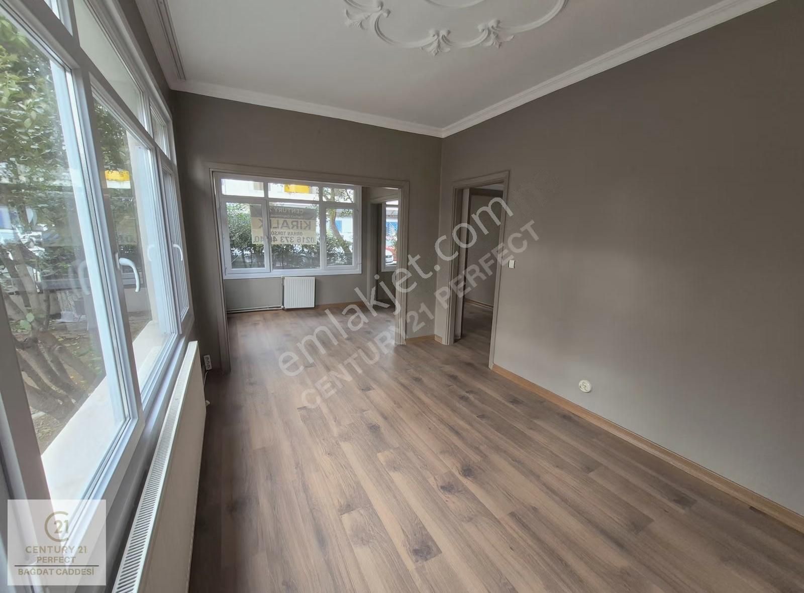 Caddeye 2. Bina Tan Sokakta Bakımlı Kiralık 2+1 İşyeri - Görsel 14