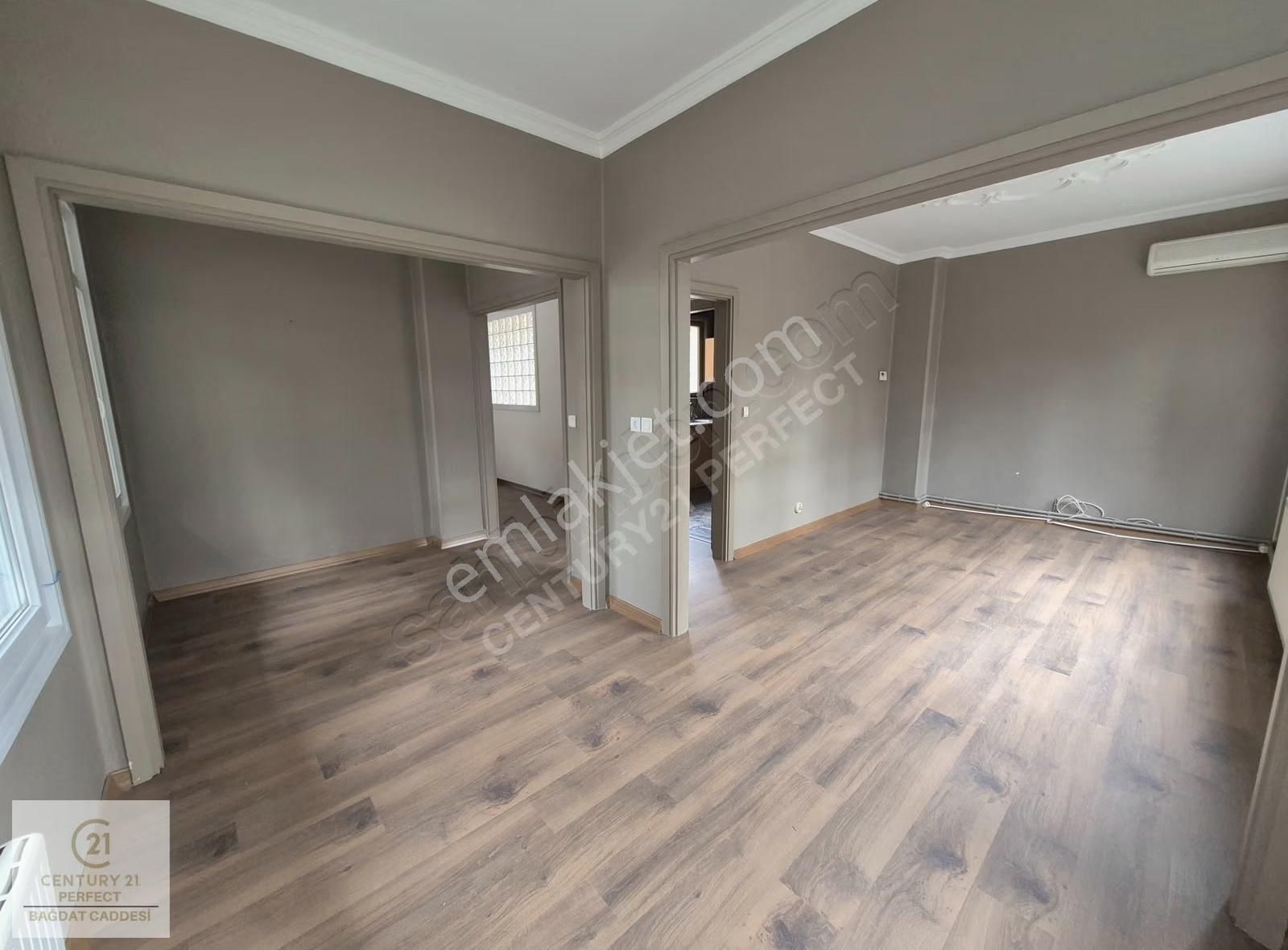 Caddeye 2. Bina Tan Sokakta Bakımlı Kiralık 2+1 İşyeri - Görsel 10