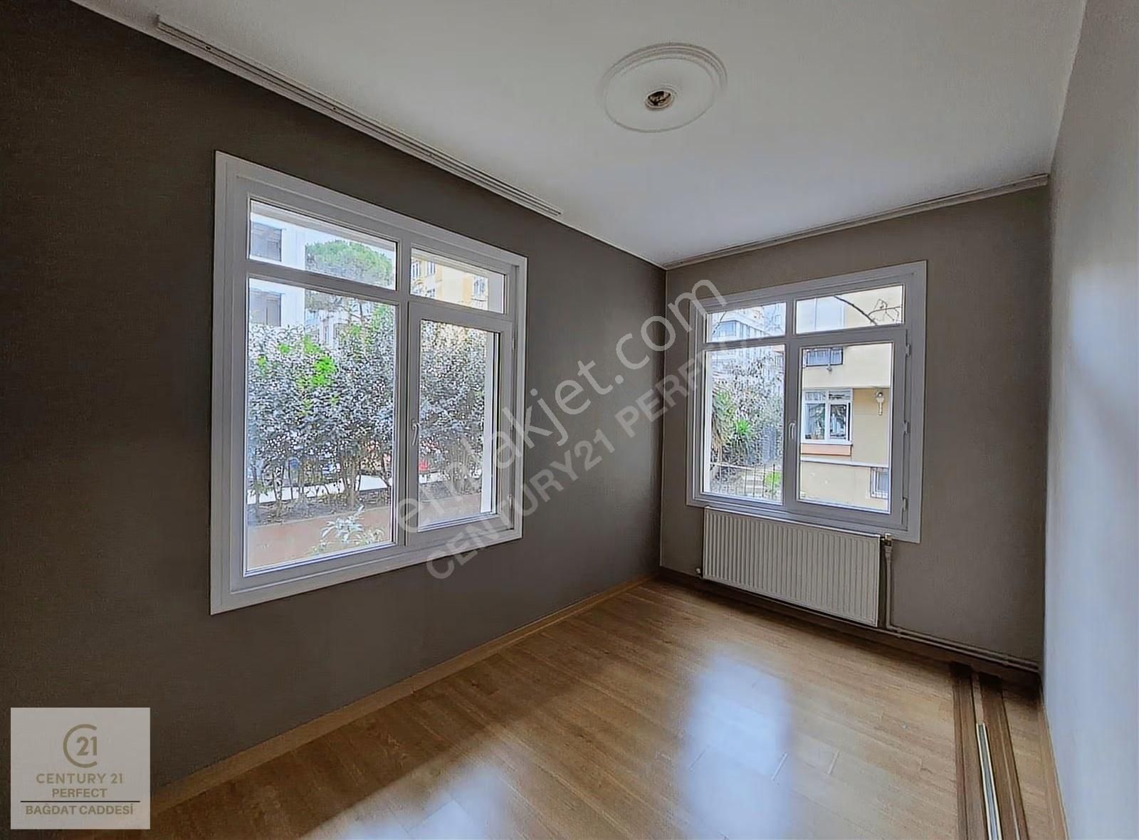 Caddeye 2. Bina Tan Sokakta Bakımlı Kiralık 2+1 İşyeri - Görsel 5