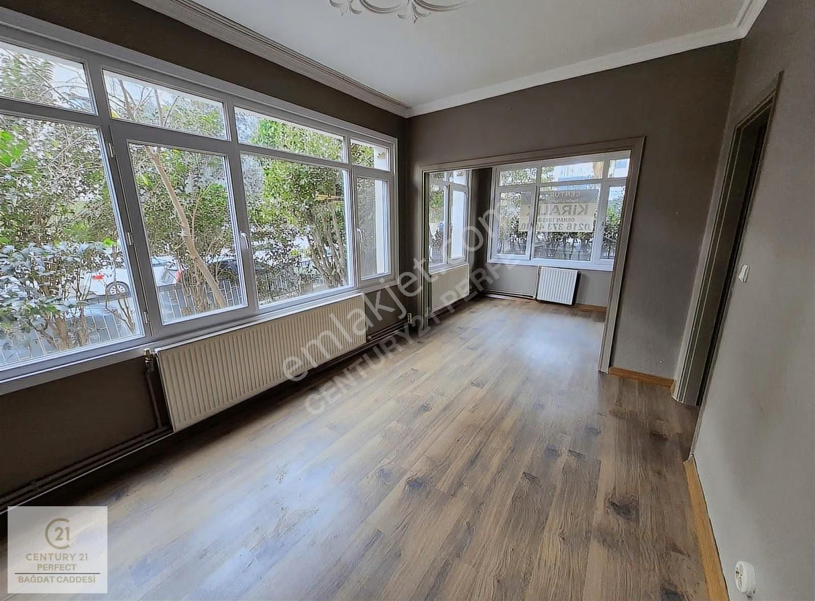 Caddeye 2. Bina Tan Sokakta Bakımlı Kiralık 2+1 İşyeri - Görsel 26