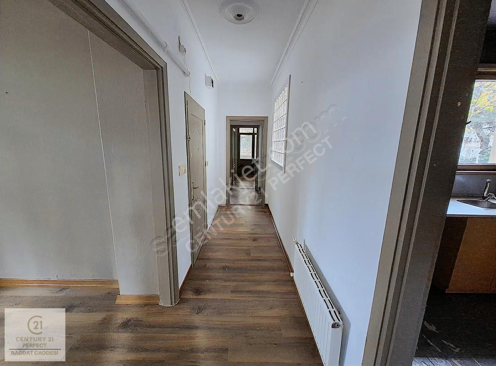 Caddeye 2. Bina Tan Sokakta Bakımlı Kiralık 2+1 İşyeri - Görsel 22