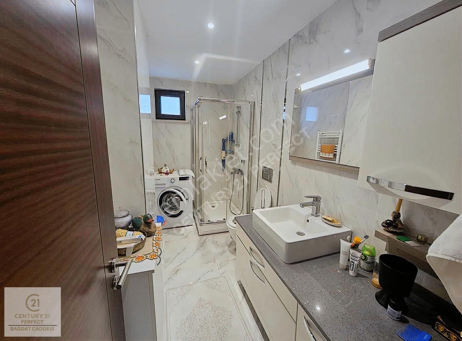 Caddeye 1. Paralel Vardar Sokakta Komple Eşyalı Kiralık Daire - Görsel 17