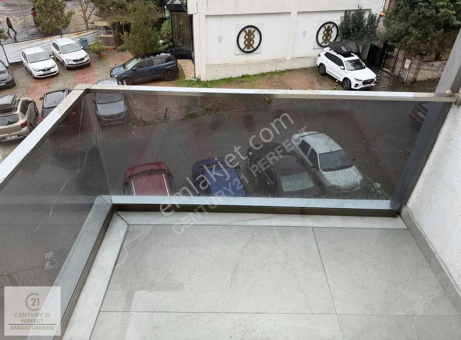 Maltepe Bağdat Caddesine 2. Bina Satılık 2+1 Lüx Daire - Görsel 17