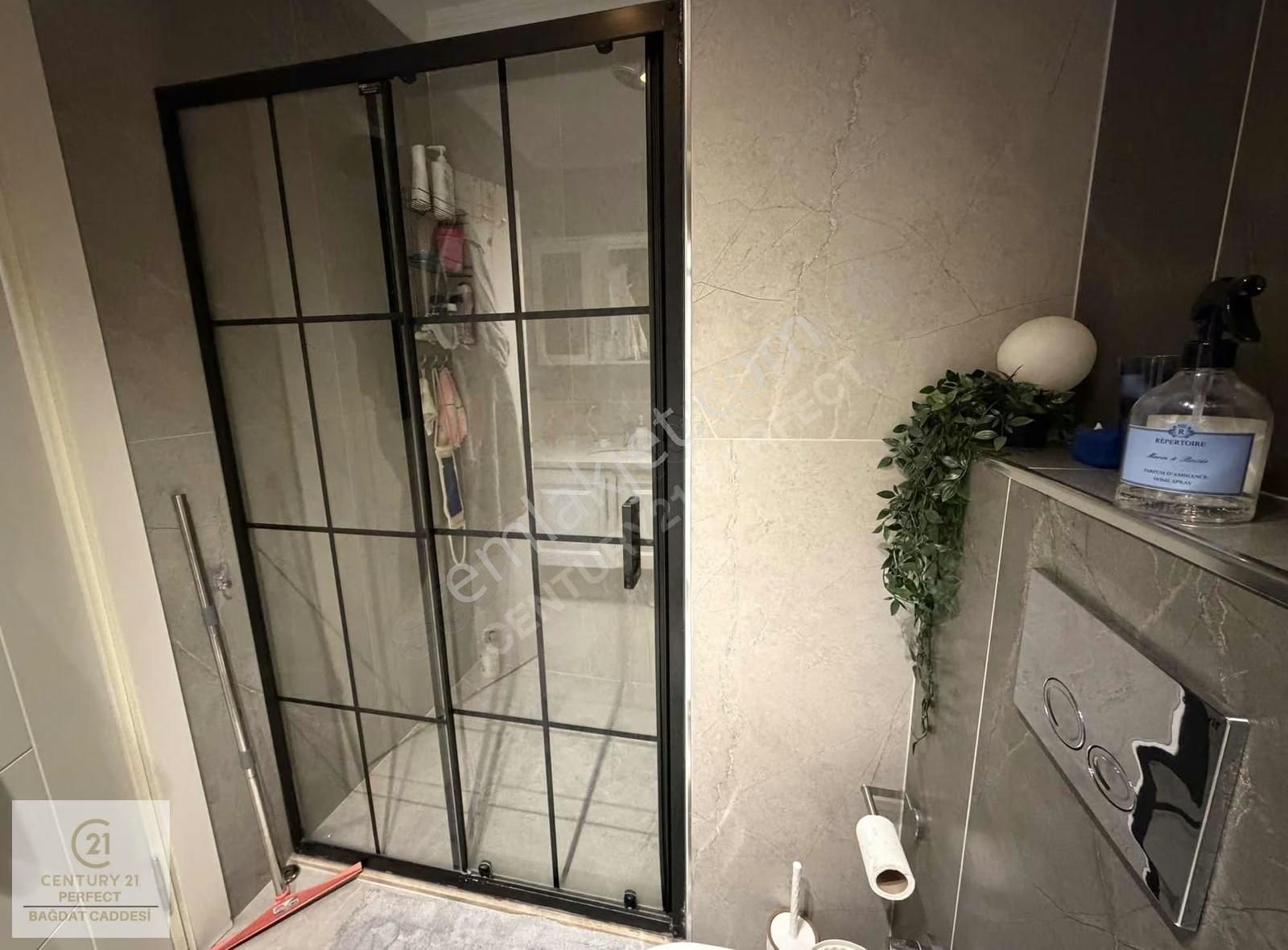 Maltepe Bağdat Caddesine 2. Bina Satılık 2+1 Lüx Daire - Görsel 12