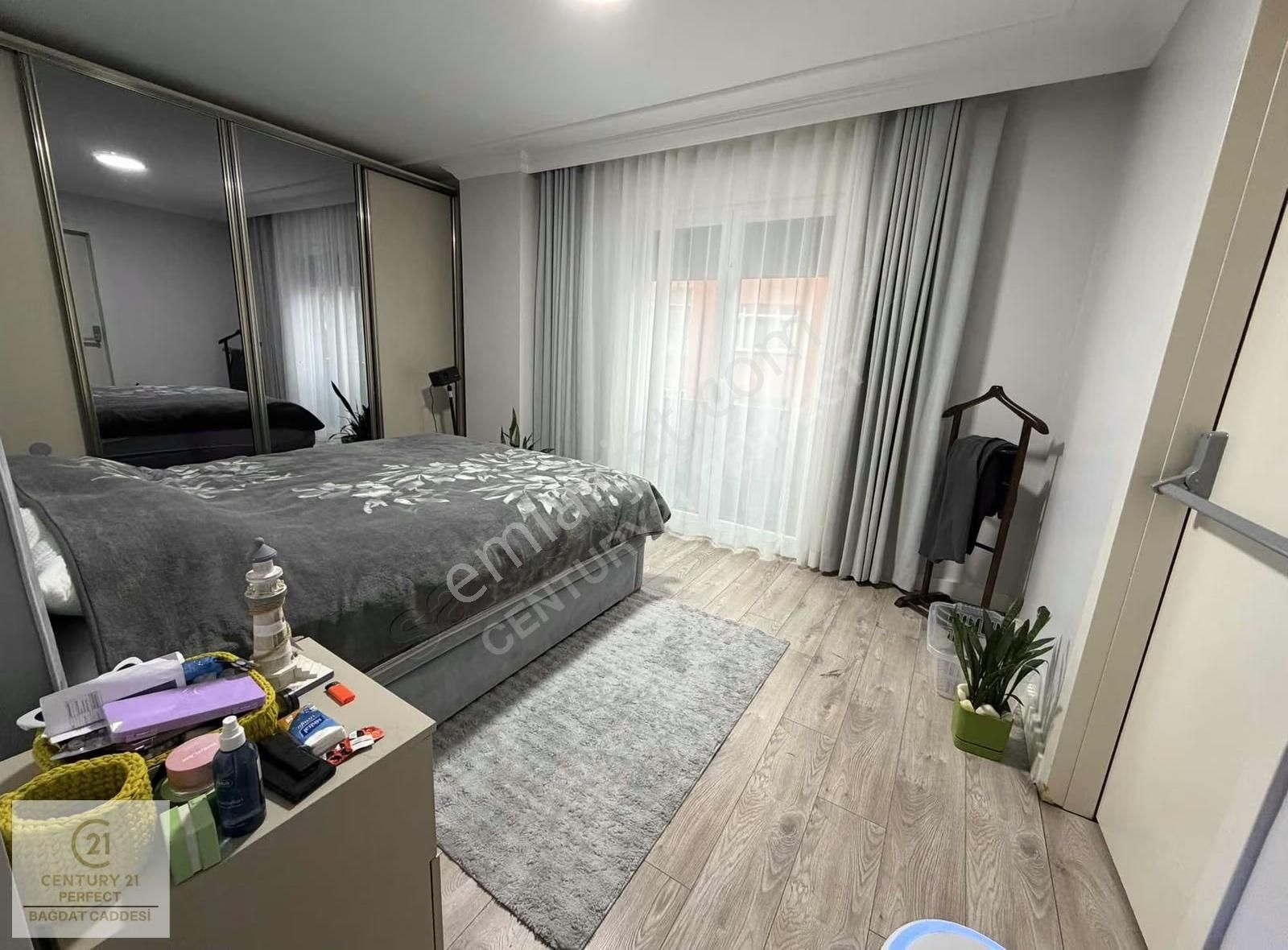 Maltepe Bağdat Caddesine 2. Bina Satılık 2+1 Lüx Daire - Görsel 13