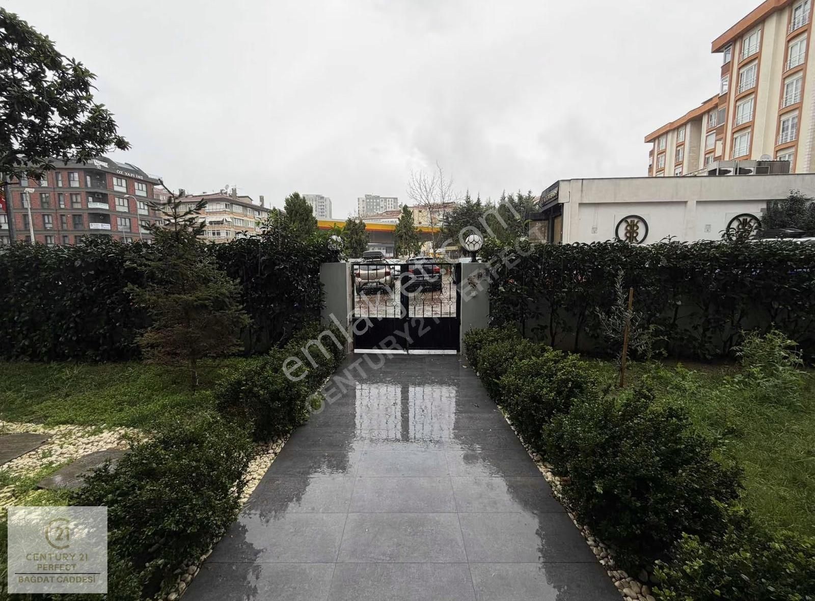 Maltepe Bağdat Caddesine 2. Bina Satılık 2+1 Lüx Daire - Görsel 9