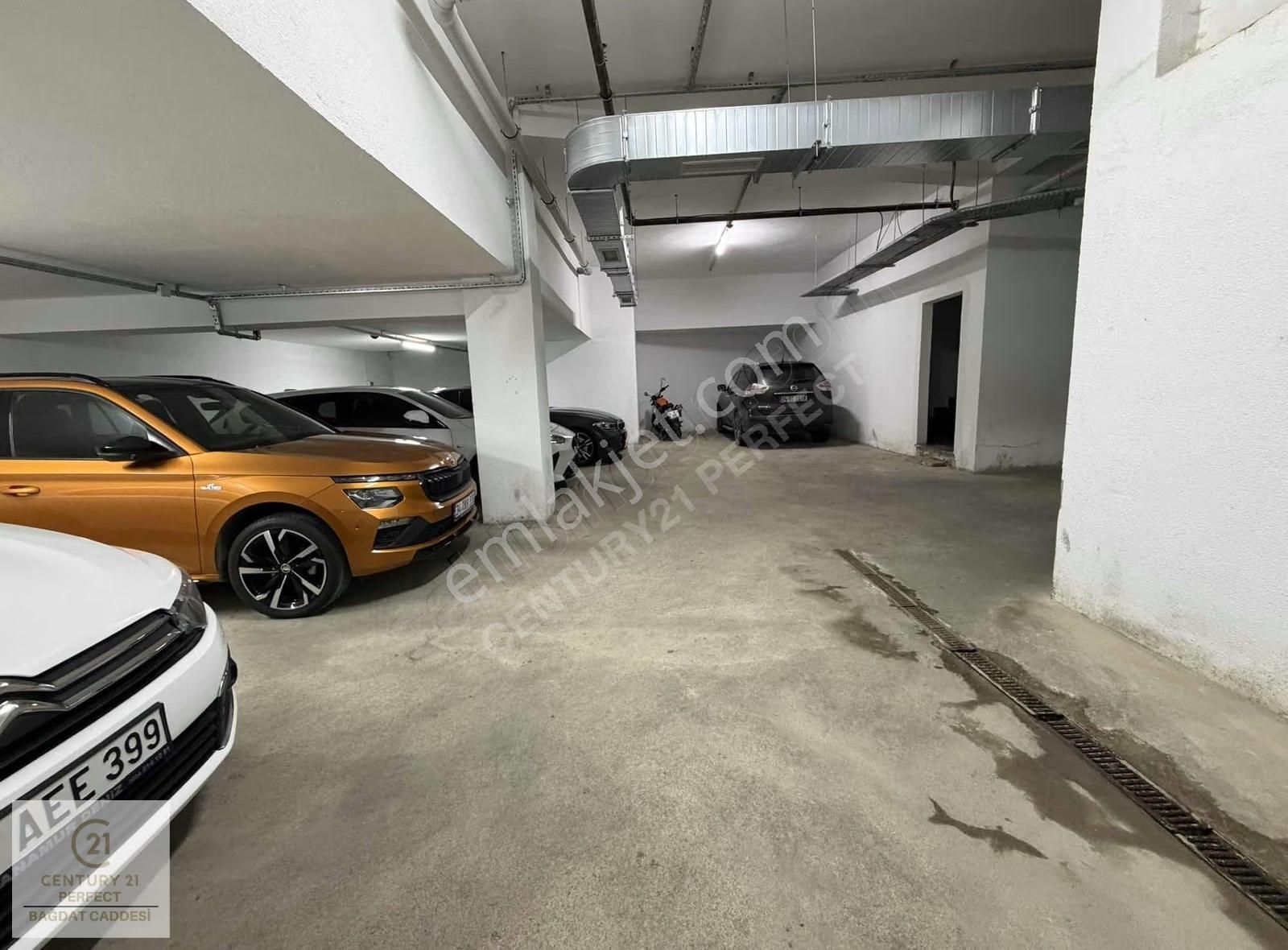 Maltepe Bağdat Caddesine 2. Bina Satılık 2+1 Lüx Daire - Görsel 18