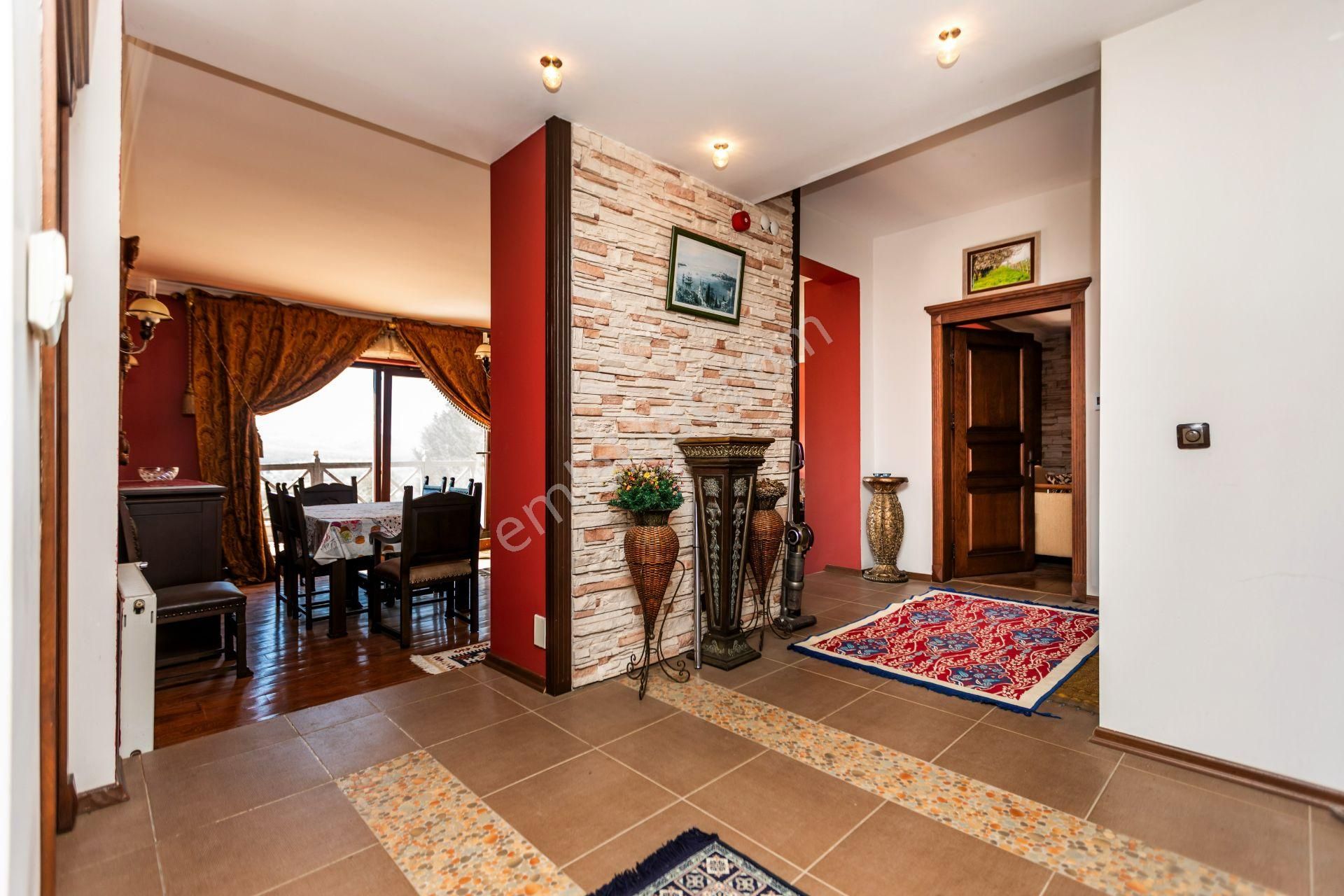 Çekmeköy'de 1487 M2 Arsası İle Orman Manzaralı Havuzlu Villa - Görsel 15