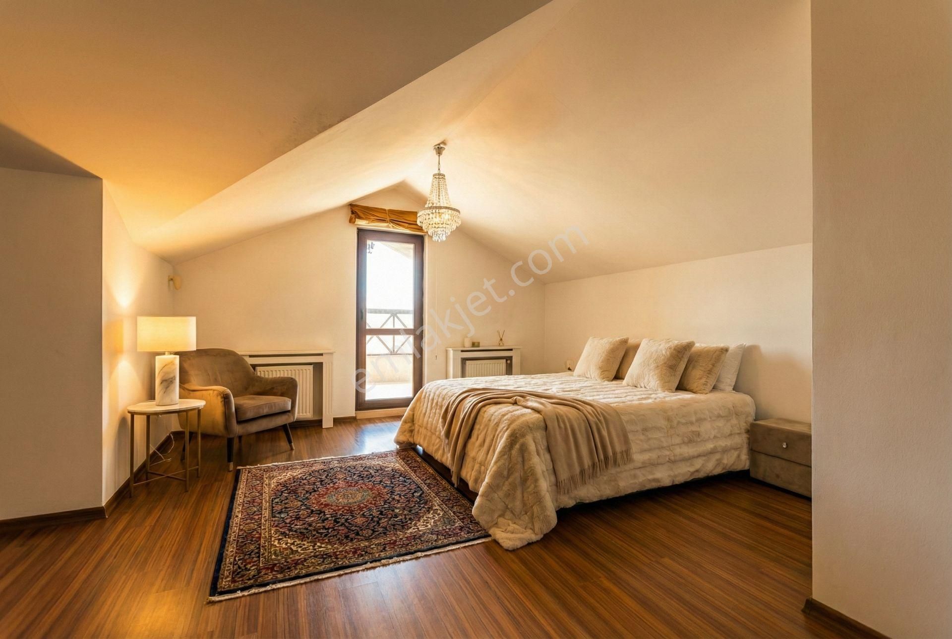 Çekmeköy'de 1487 M2 Arsası İle Orman Manzaralı Havuzlu Villa - Görsel 17