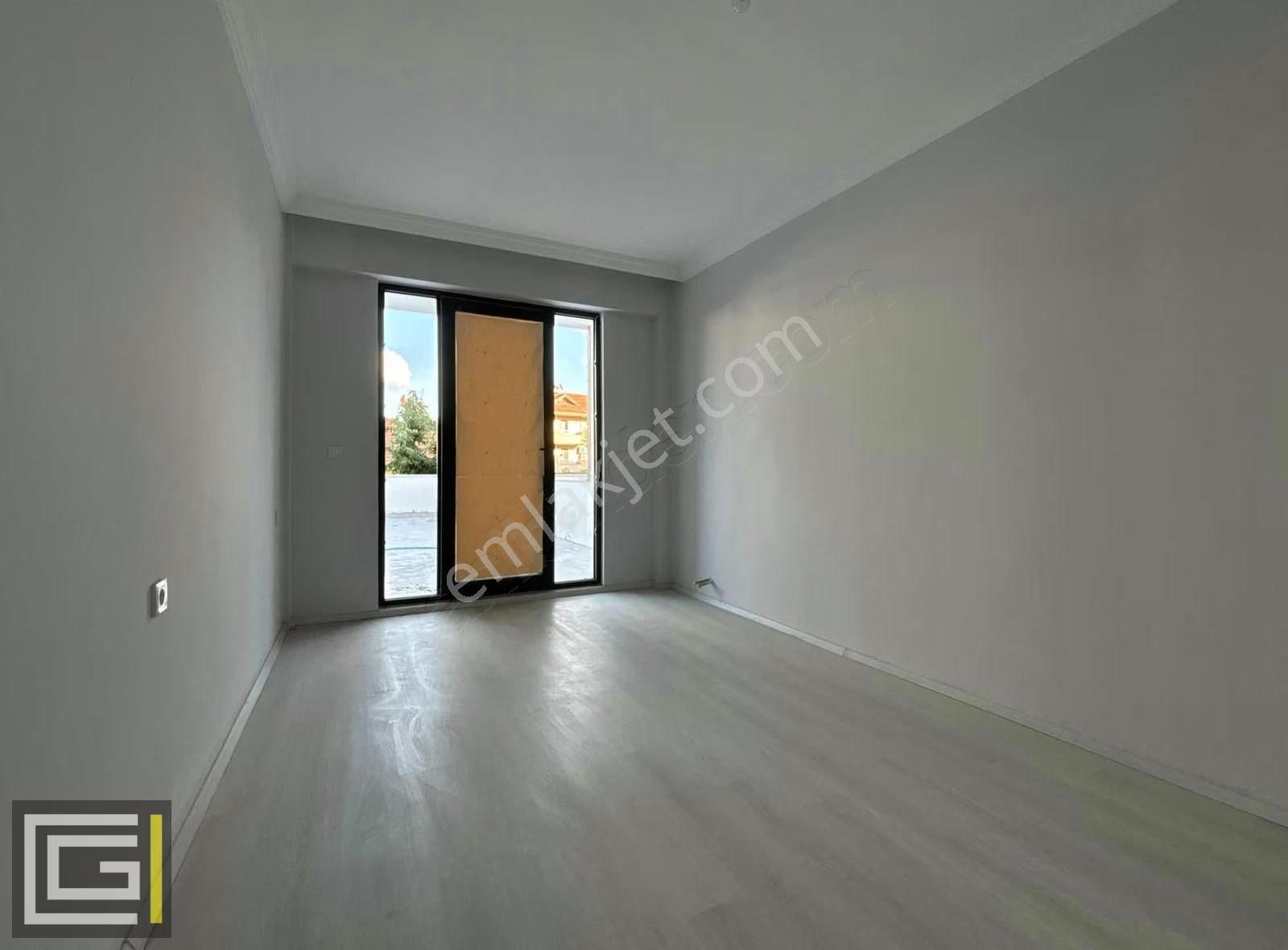 Ege Mehallesinde Asansörlü 2+1 Geniş Kullanım Çift Banyo Daire - Görsel 12