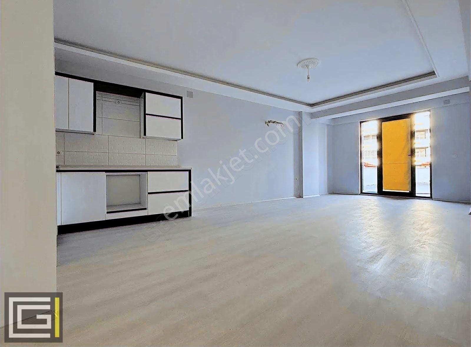 Ege Mehallesinde Asansörlü 2+1 Geniş Kullanım Çift Banyo Daire - Görsel 6