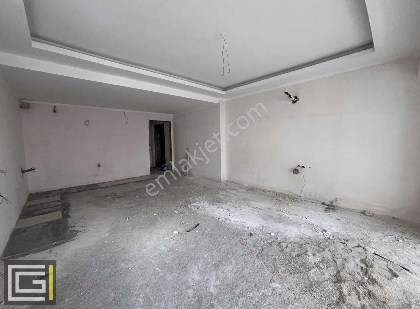 Emsalsiz Genişlik Alttan Isıtma Özel Otoparklı 3+1 Dubleks Daire - Görsel 3