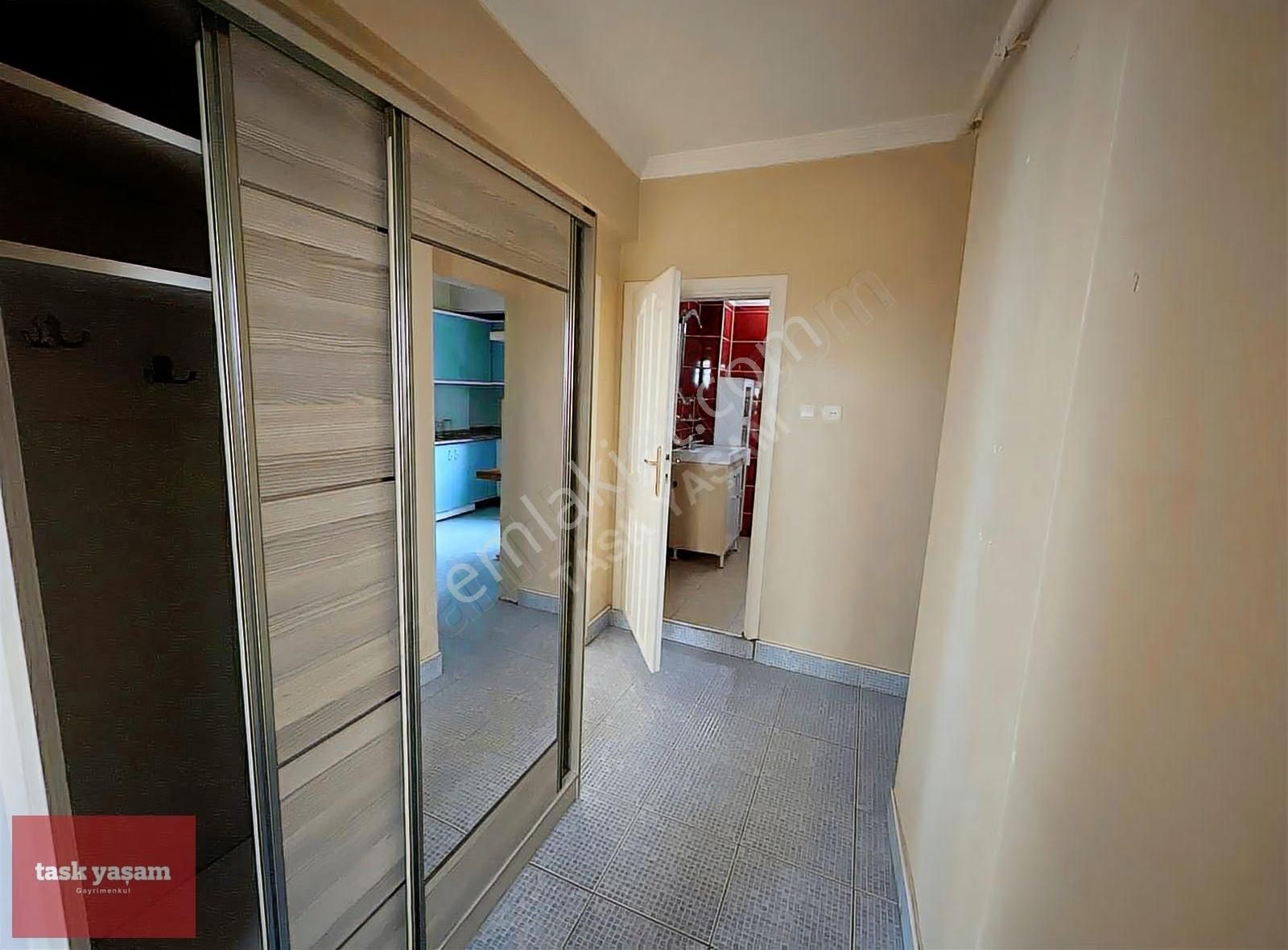 Nişantaşı Valikonağına 2 Dakika 2+1 Kiralık Ferah Daire - Görsel 15