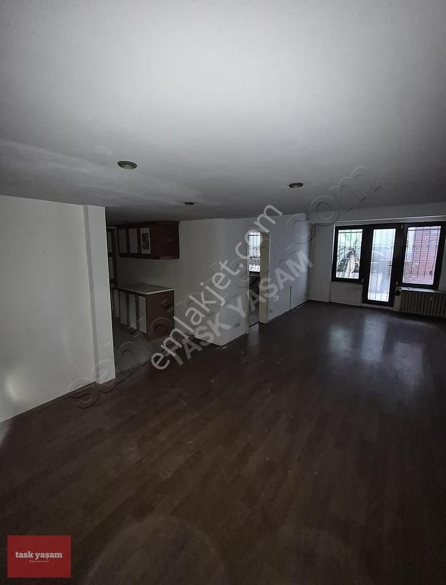 Nişantaşı Amerikan Hastanesi Yanı 2+1 Kiralık Ferah Bahçe Katı - Görsel 17