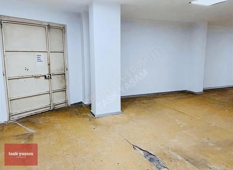 Fulya Mehmetçik Caddesinde Kiralık 300m2 Dükkan/mağaza - Görsel 11