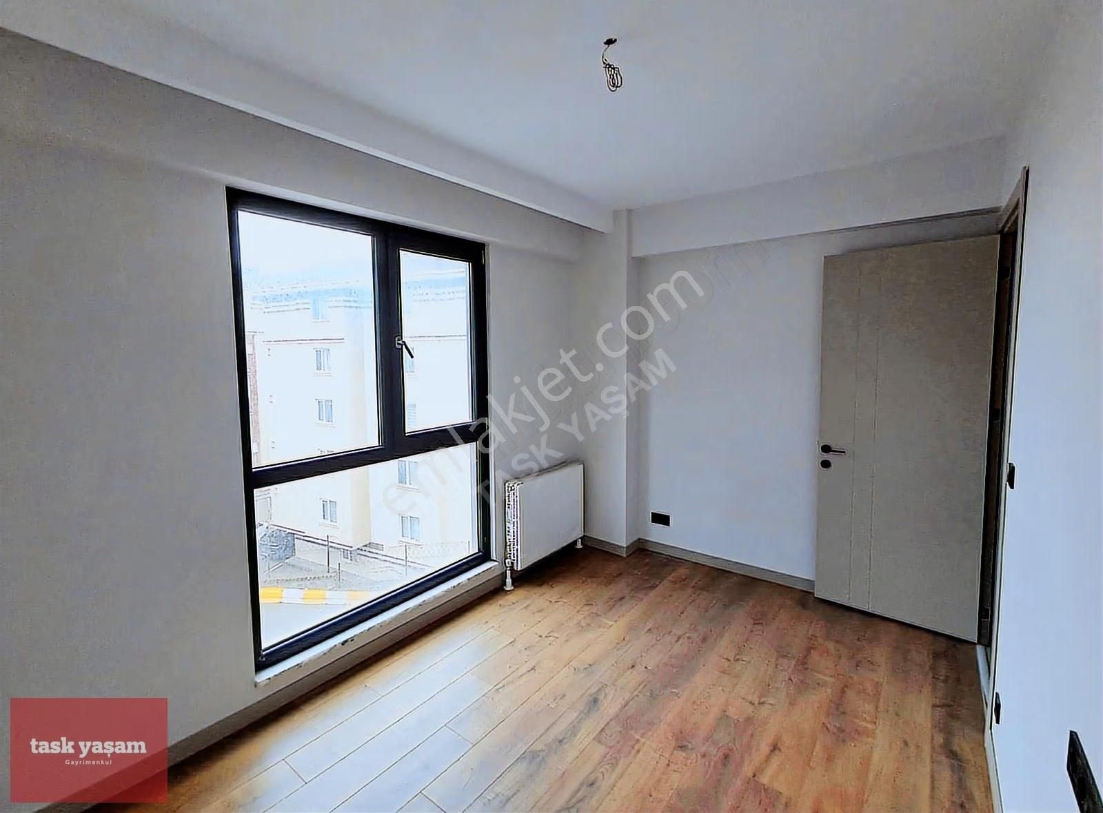 Pendik Velibaba Mah Deniz Manzaralı Satılık Lüks 3+1 Daire - Görsel 11