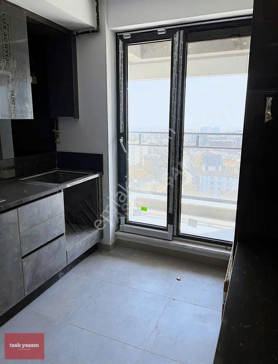 Pendik Velibaba Mah Deniz Manzaralı Satılık Lüks 3+1 Daire - Görsel 5