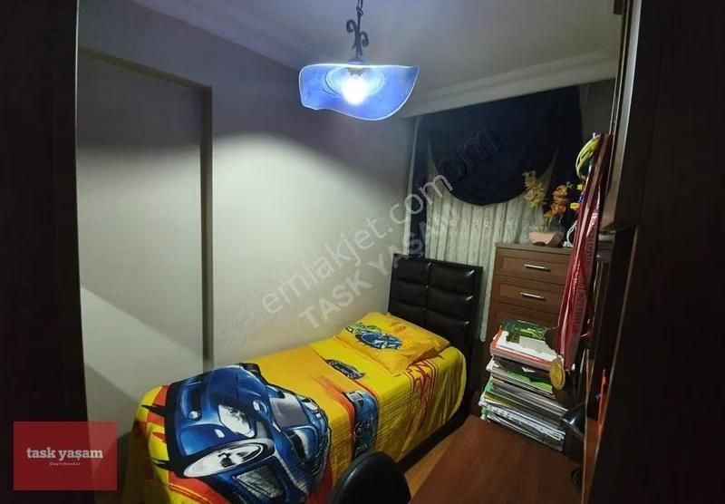 Kağıthane Çeliktepe Mahallesi'nde 2+1 Satılık Ferah Daire - Görsel 4