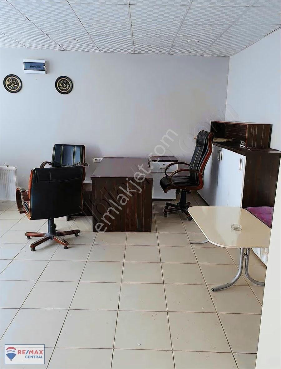 Re/max Central'dan Ece Mahallesinde 46 M2 Satılık Dükkan - Görsel 2