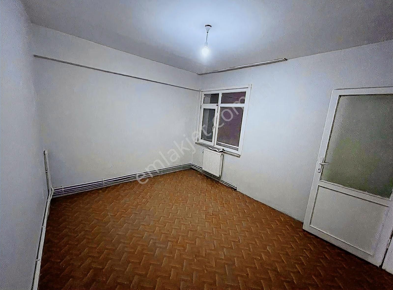 Bayrampaşa Yenidoğan Mah | 110 M² Asansörlü 2+1 Kiralık Daire! - Görsel 18