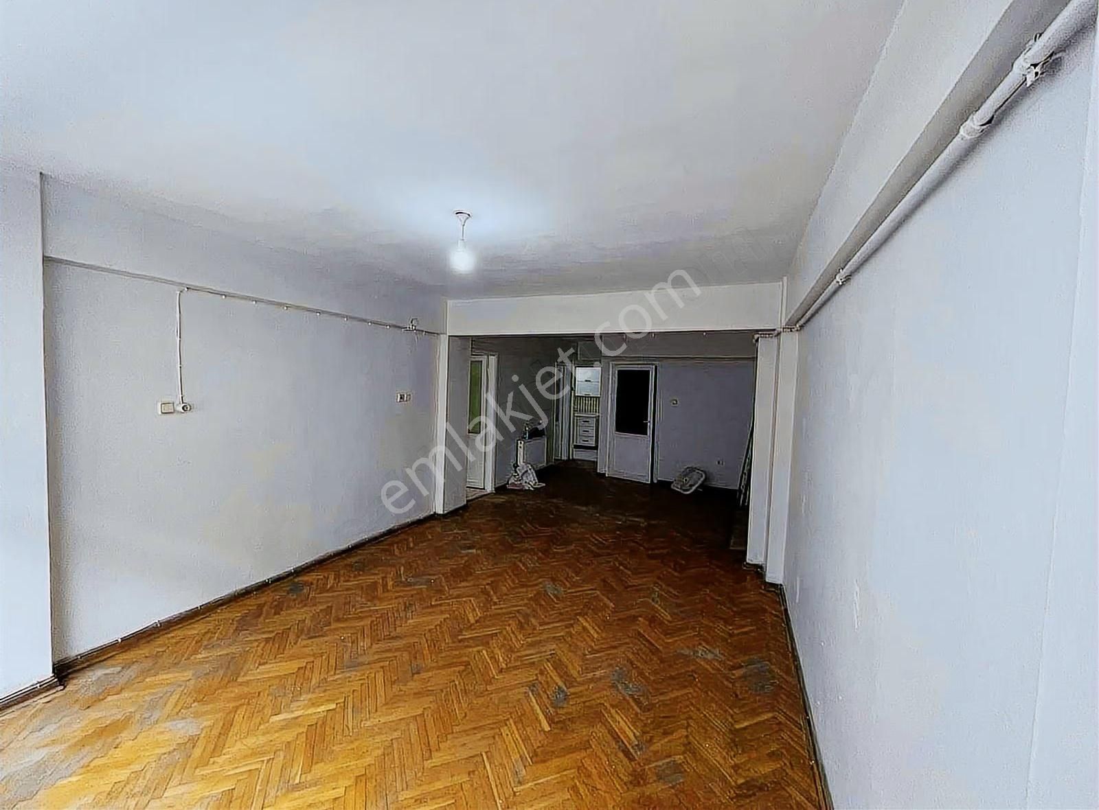 Bayrampaşa Yenidoğan Mah | 110 M² Asansörlü 2+1 Kiralık Daire! - Görsel 5