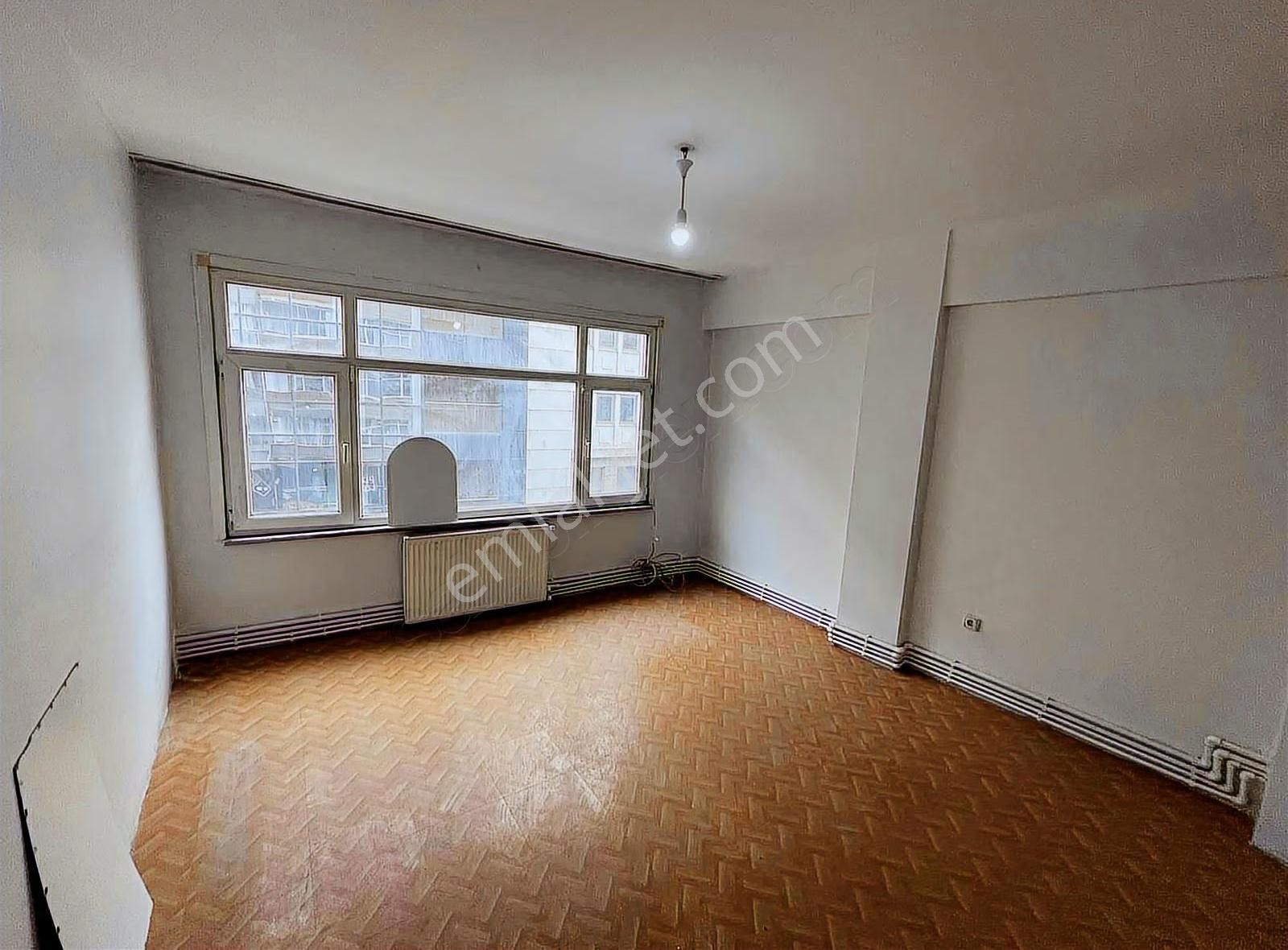 Bayrampaşa Yenidoğan Mah | 110 M² Asansörlü 2+1 Kiralık Daire! - Görsel 3